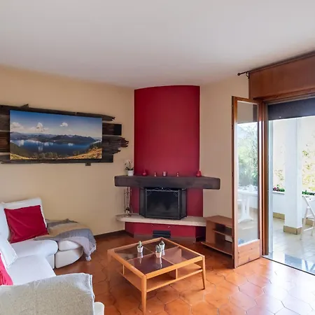 Pallavicino Apartment Stresa